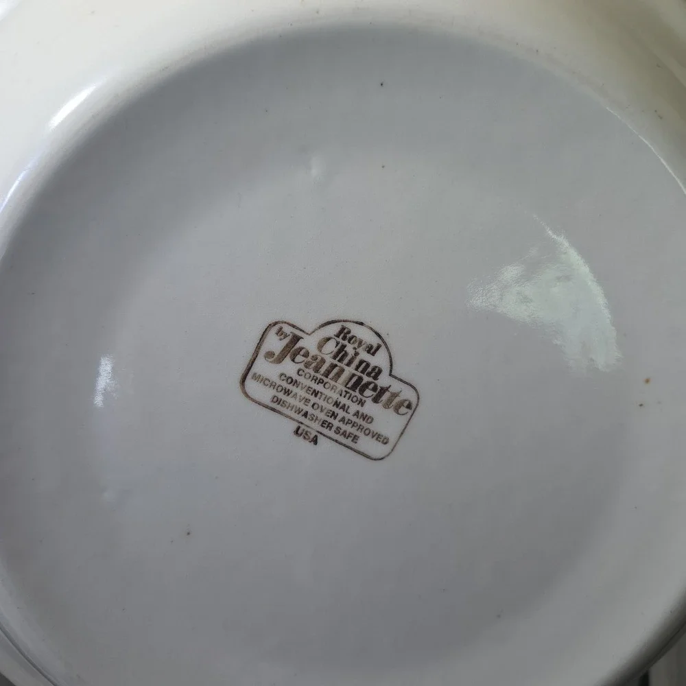 Vtg Royal China by Jeanette USA 11